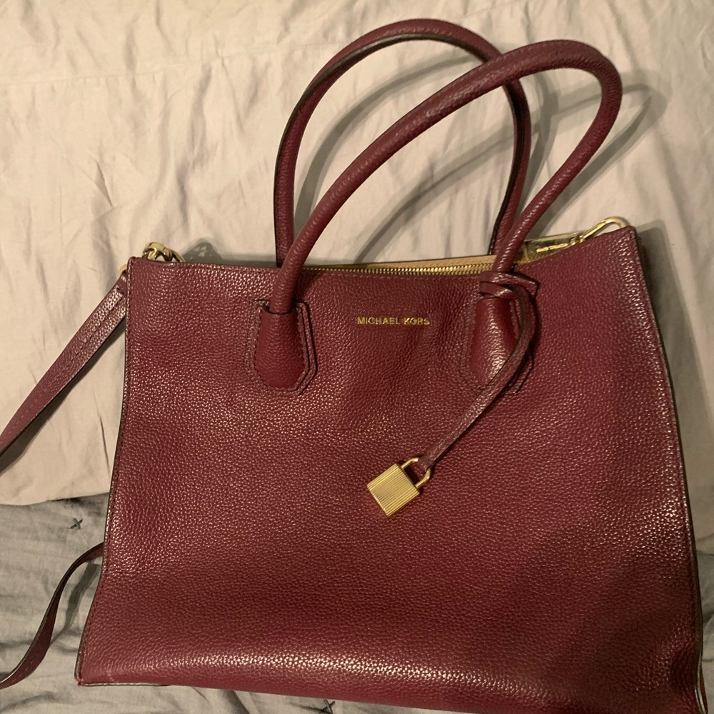 Michael Kors purse